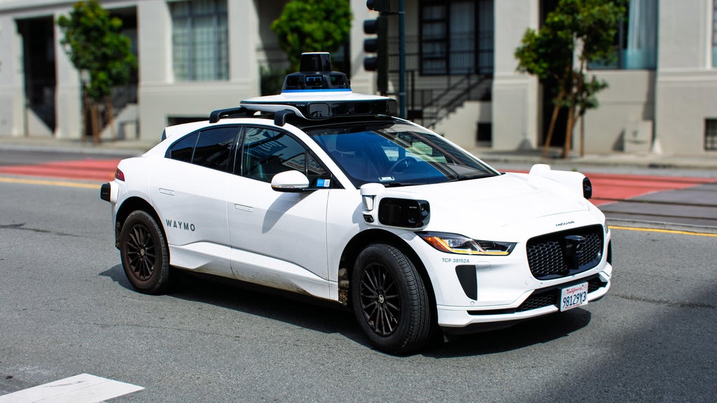 St. Paul City Council president wants robotaxi rules in place before big tech arrives — WCCO / CBS Minnesota, Minnetonka Technology news