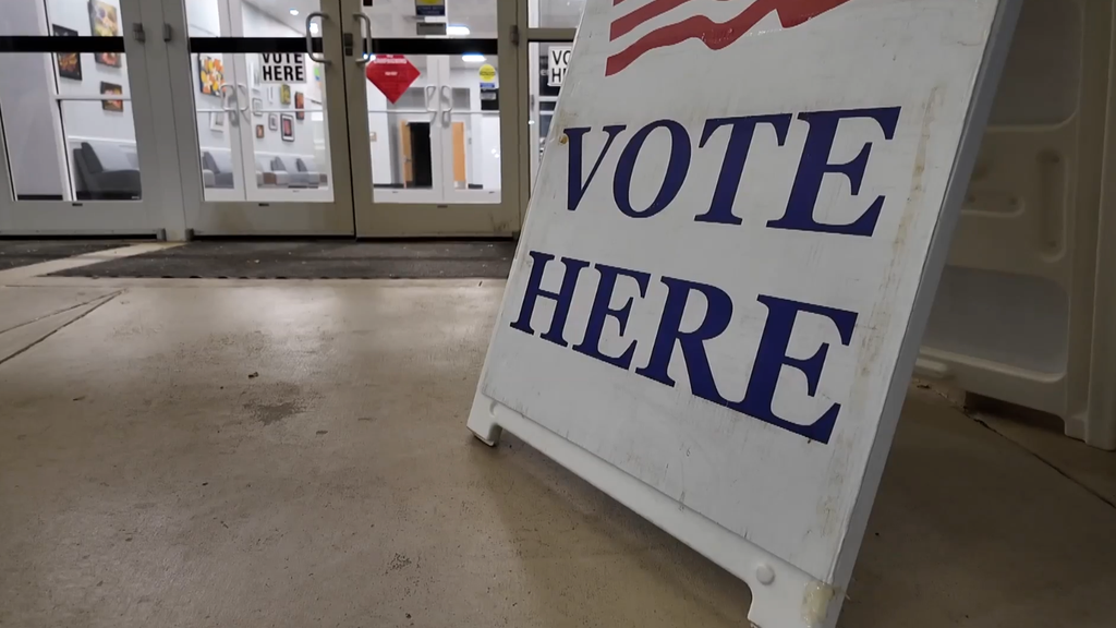 More than 200K Minnesotans have cast their ballots in midterm election — WCCO / CBS Minnesota, Minnetonka Community news
