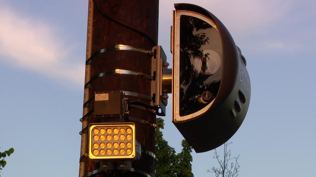Do speed cameras make drivers slow down? — WCCO / CBS Minnesota, Minnetonka Technology news