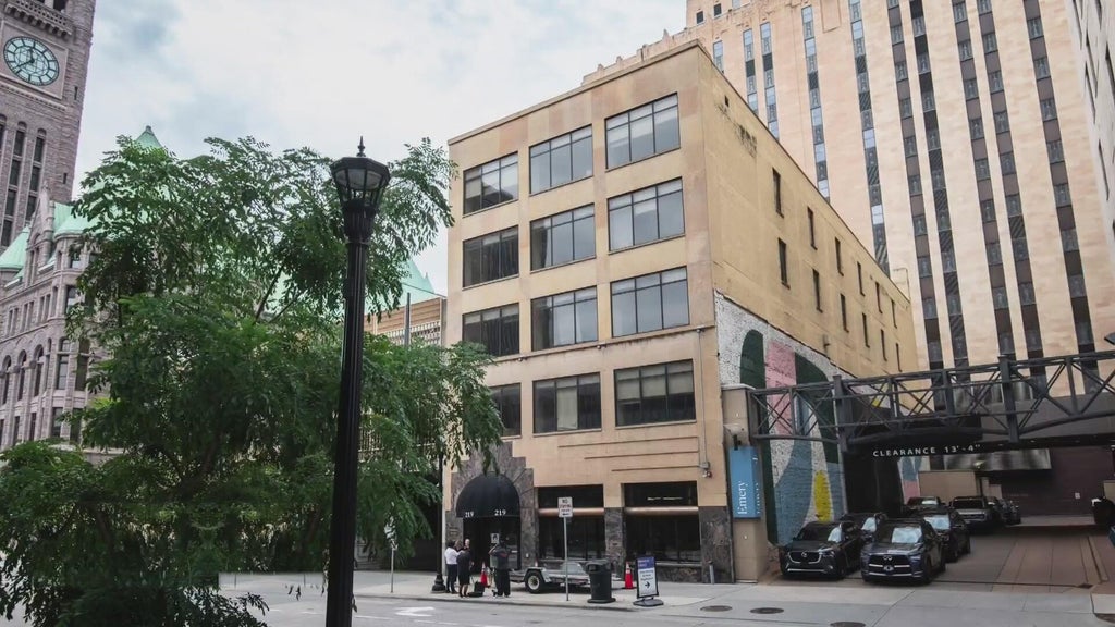 CEO who experienced homelessness as a child opens new Minneapolis family shelter — WCCO / CBS Minnesota, Minnetonka Government news
