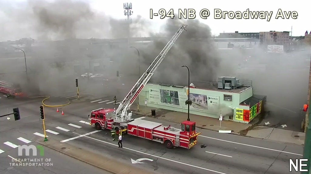 Crews respond to fire at building in north Minneapolis — WCCO / CBS Minnesota, Minnetonka Community news