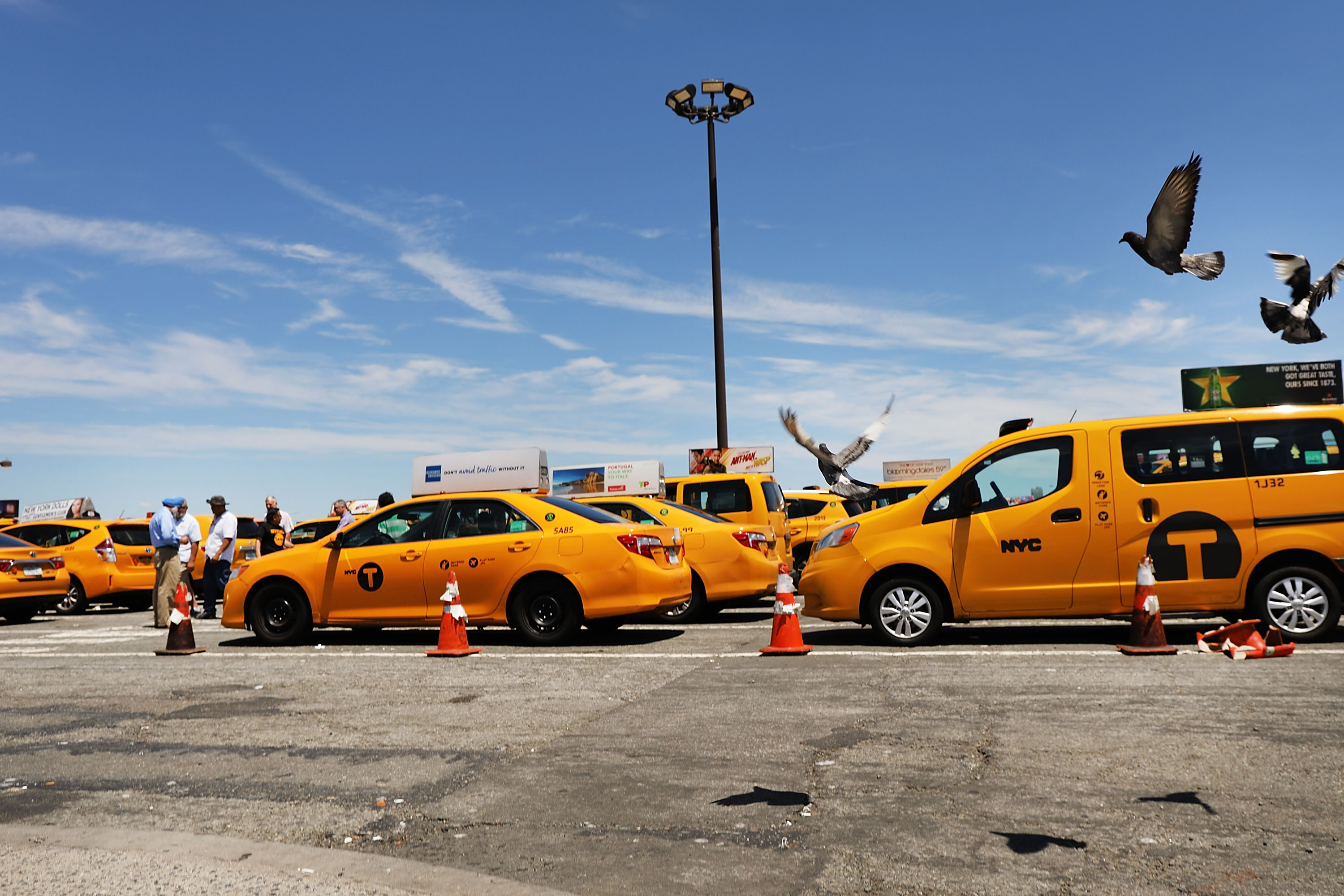 NYC's taxi union teams with Uber, private equity firm to demand healthcare after 4 driver deaths — Gothamist
