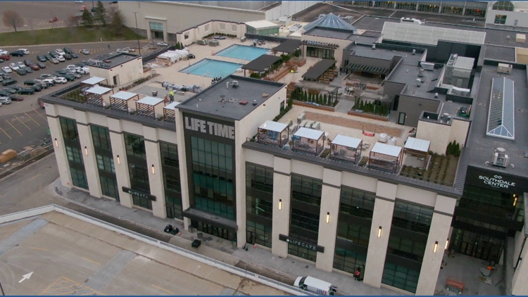 Life Time CEO defends rising membership costs as Minnesota company expands into luxury living — KARE 11 Local, Minnetonka Business news