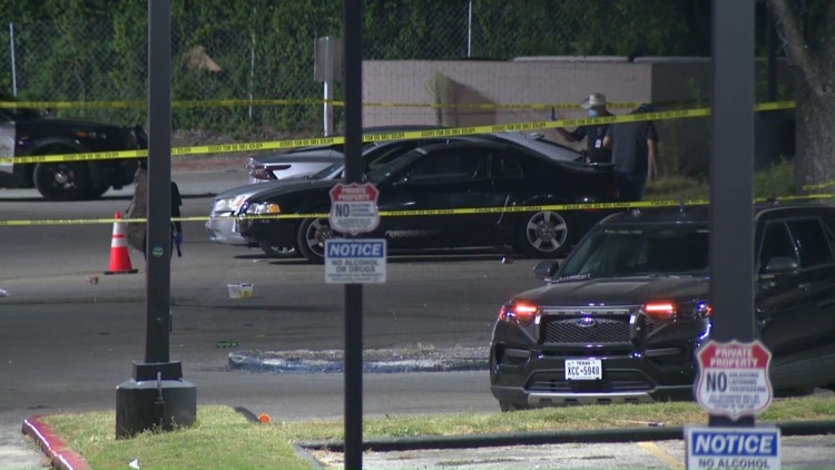 Austin police say more than 200 people were at scene of teen's fatal shooting, but few have come forward — KVUE (Austin), Minnetonka Community news