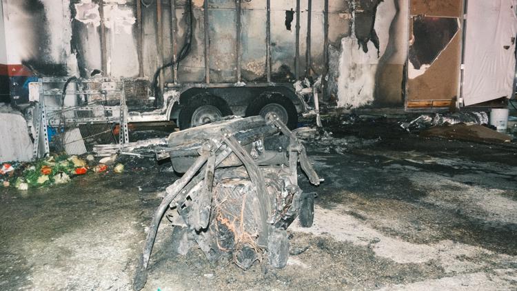 'I'm going back' | East Sixth Street food truck owner recovering after generator explosion burns trailer — KVUE (Austin), Minnetonka Dining news