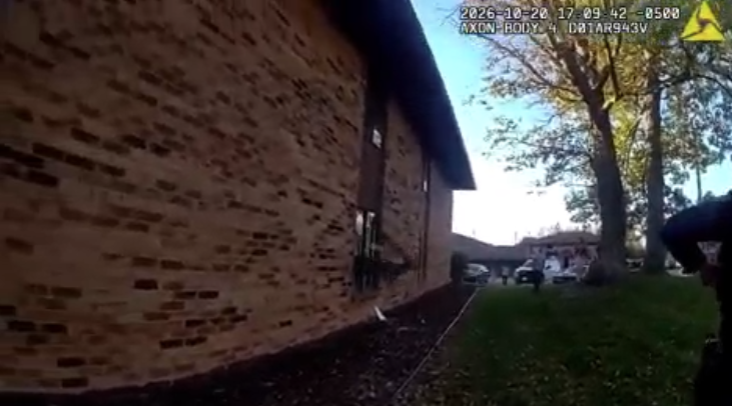Watch: Deer seen crashing through apartment window in Wisconsin — FOX 9, Minnetonka Community news