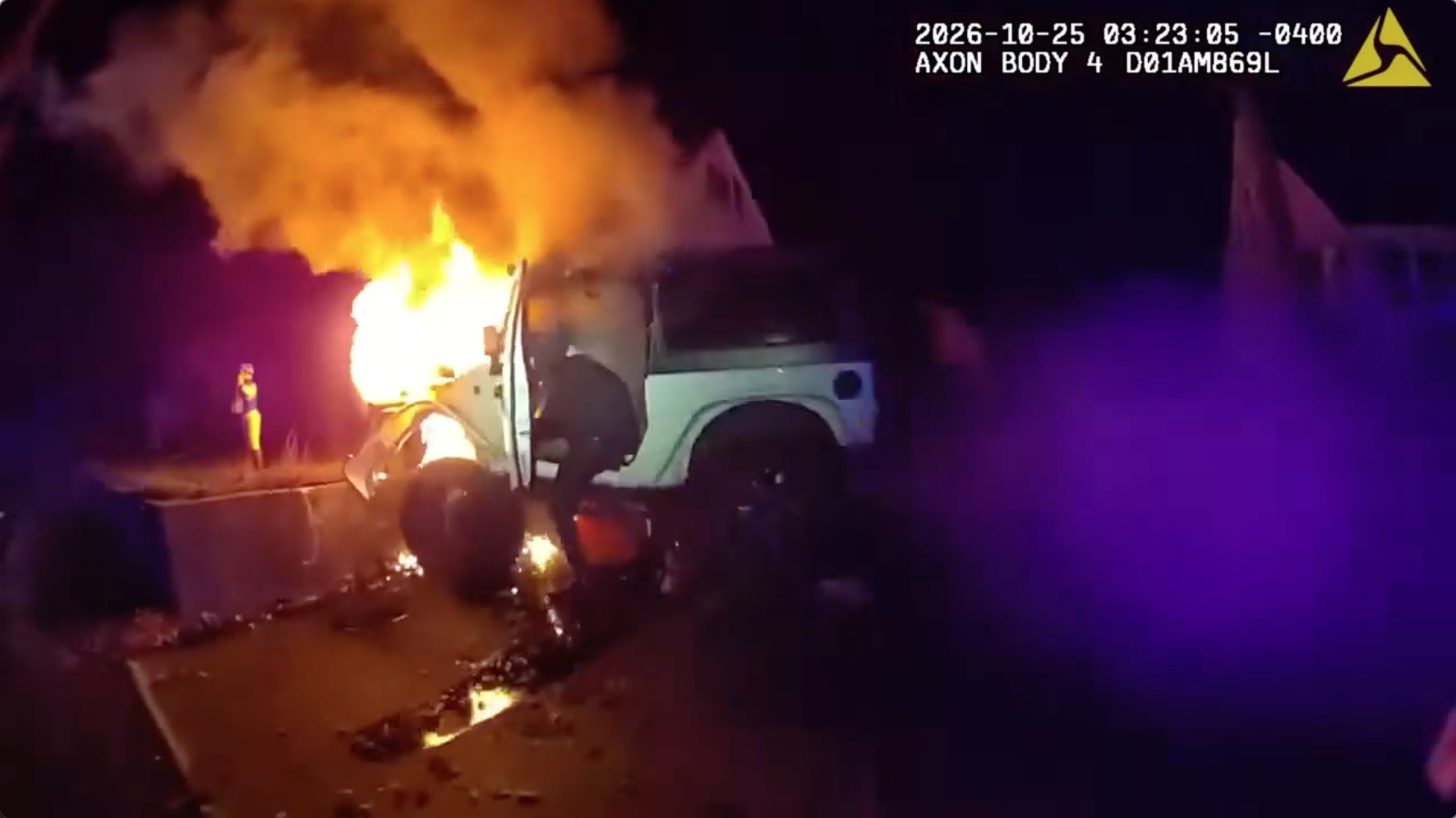 Bodycam video shows police rescuing man from burning Jeep after crash; driver facing multiple charges — FOX 9, Minnetonka Community news