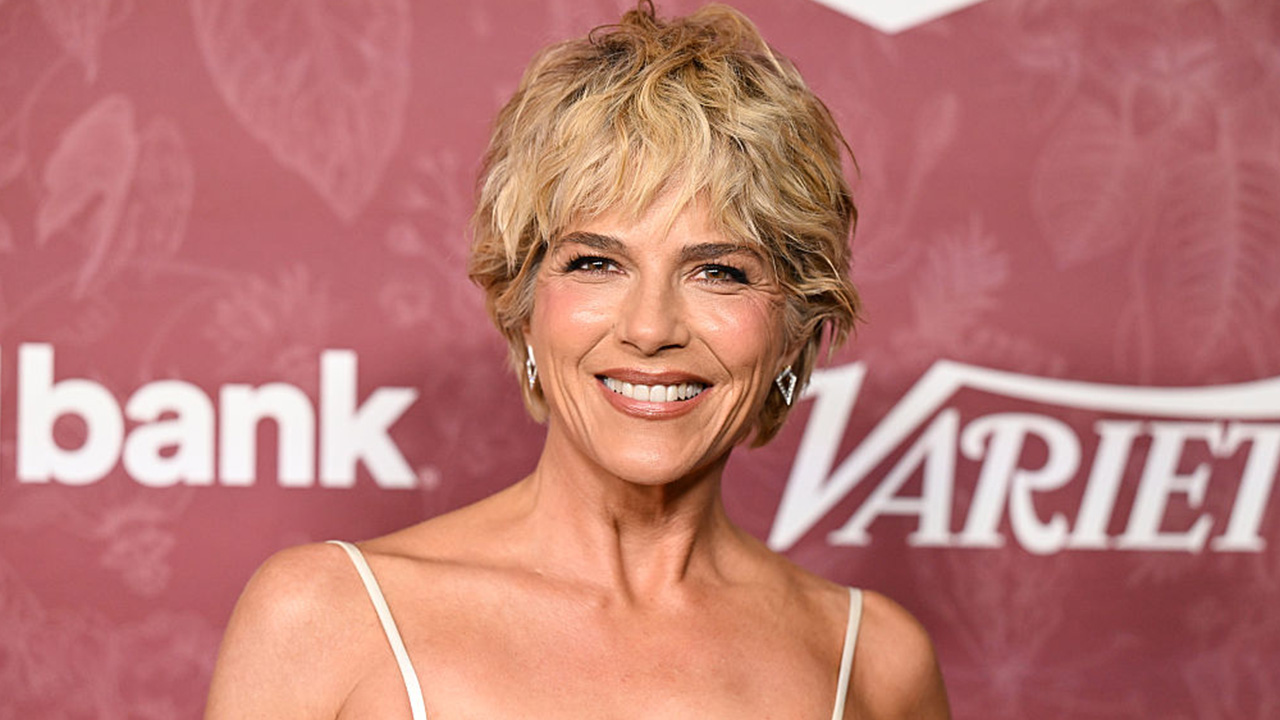 Selma Blair arrested, taken to hospital after allegedly attacking flight attendants — FOX 9, Minnetonka Health news
